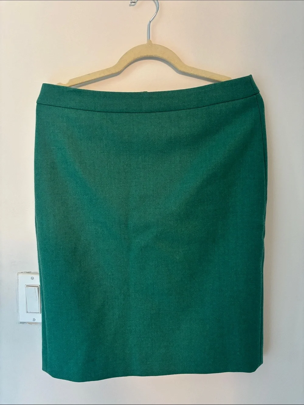 J. Crew 100% Wool Women's Green No. 2 Pencil Skirt Size 8
